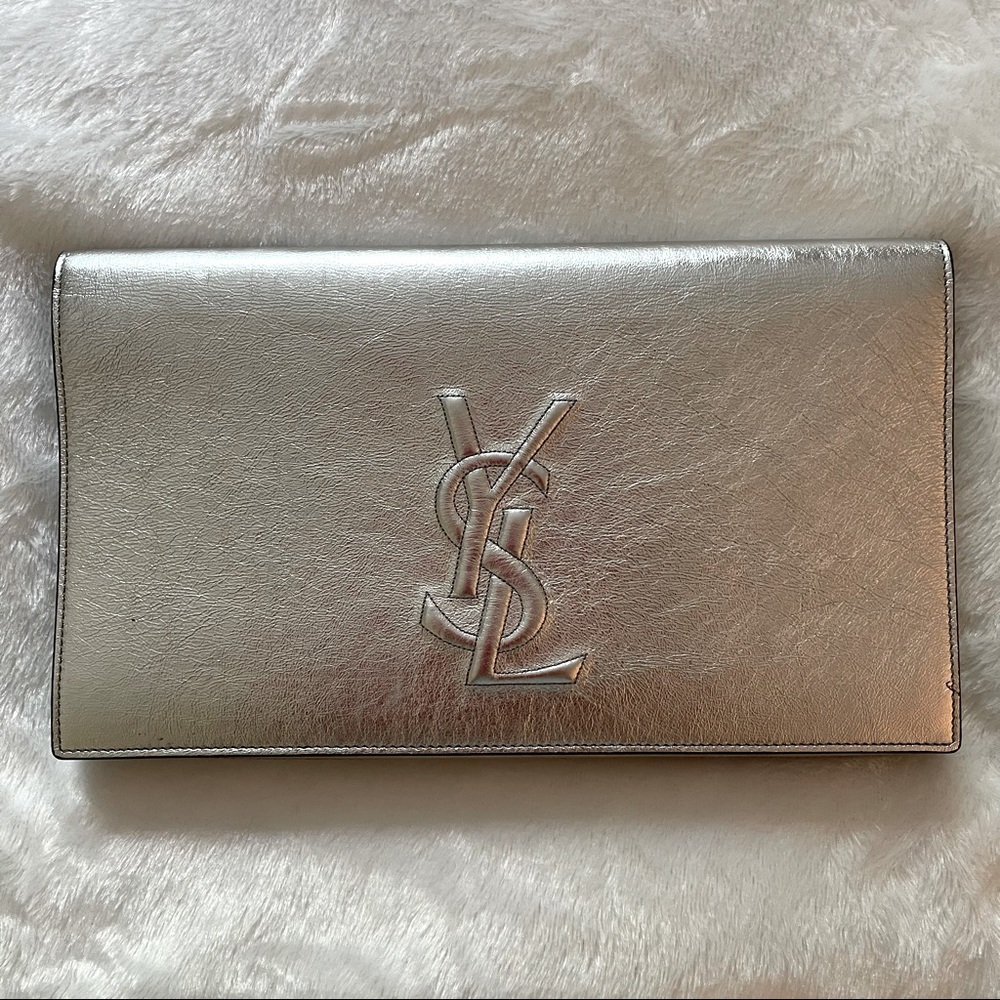YSL belle de jour clutch in metallic silver
